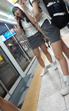 지하철 개이쁜 여학생 다른 영상(원본)