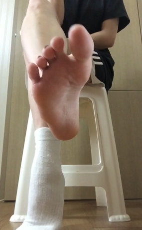 설아 주인님 양말 맨발