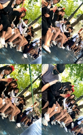 놀이공원 학생무리(원본)