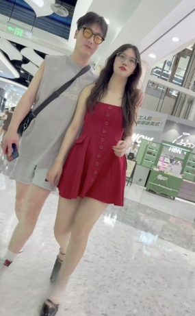 Voyeur25011102
