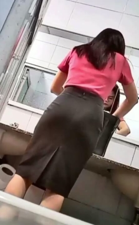 Voyeur25020201